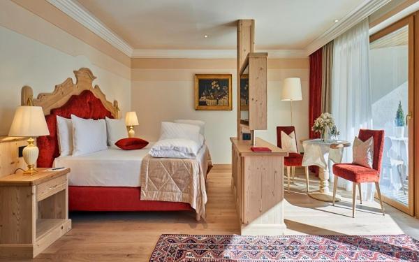Hotel Sassongher Корвара-ін-Бадія Екстер'єр фото